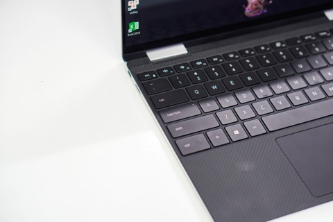 Laptop cũ cao cấp Dell XPS 7390 2in1 Core i7-1065G7 | 16GB | 1TB | 13.3 inch 4K Cảm ứng