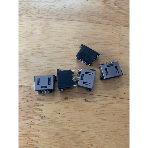 Chân Sạc Lenovo Gamming L340-15 L340-15Iwl L340-15Api L340-15Irh Y520-15 Y530-15 Y540-15 Y545