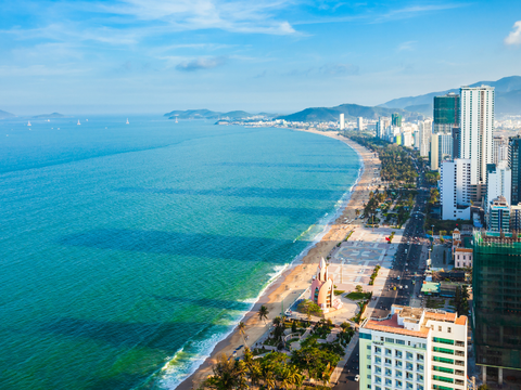 Thuê xe TP.HCM đi Nha Trang 4N3Đ: VinWonders – Hòn Mun – Tháp Bà, lịch trình “biển – vui chơi – ẩm thực” cân bằng cho gia đình