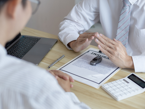 Thuê xe tự lái – Khi hợp đồng chỉ bảo vệ bên cho thuê