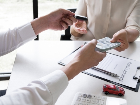 5 lỗi khiến khách thuê xe bị phạt hàng triệu đồng