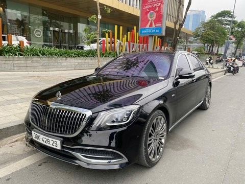 Cho Thuê Xe Mercedes Maybach S680 VIP Tại Hà Nội Có Tài Xế