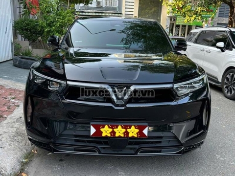 Cho Thuê Xe Tự Lái VinFast VF9 Tự Lái – Xe Hạng Sang Giá Ưu Đãi Tại TP.HCM