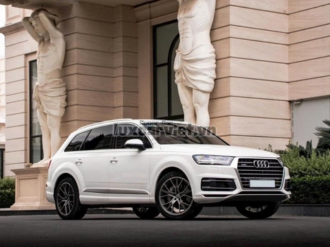 Dịch Vụ Cho Thuê Xe Ô Tô Audi Q7 Cao Cấp Tại TP.HCM