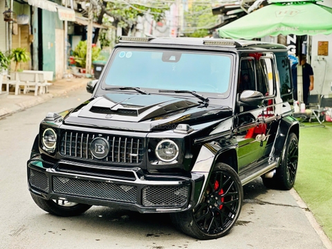 Cho Thuê Xe Mercedes G63 Brabus 5 Chỗ Màu Đen Tại TP.Hồ Chí Minh
