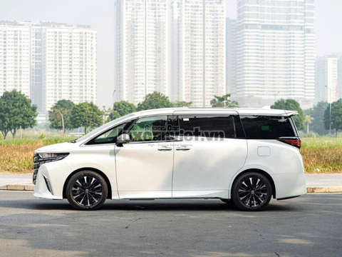 Thuê Xe Toyota Alphard 7 Chỗ Tại TP.HCM MPV Hạng Sang, Giá Tốt