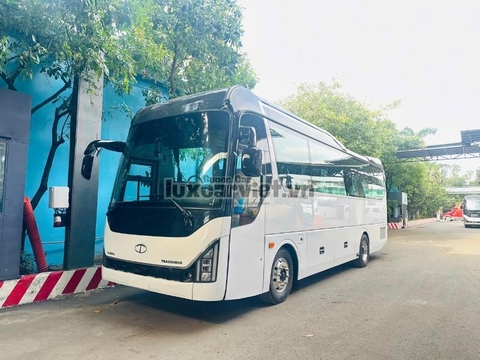 Dịch Vụ Thuê Xe 29 Chỗ Tracomeco Global Noble Cao Cấp Tại TP.HCM
