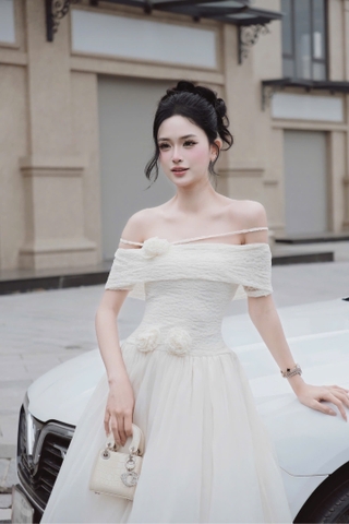 Đầm thiết kế trễ vai xoè bồng