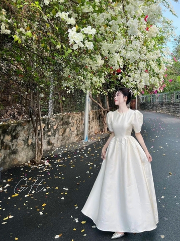 Đầm cổ ngọc đính tay bồng dáng xoè H