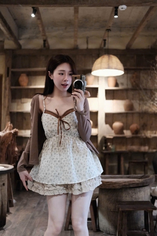 Áo kiểu 2 dây hoa nhí nâu khoác choàng
