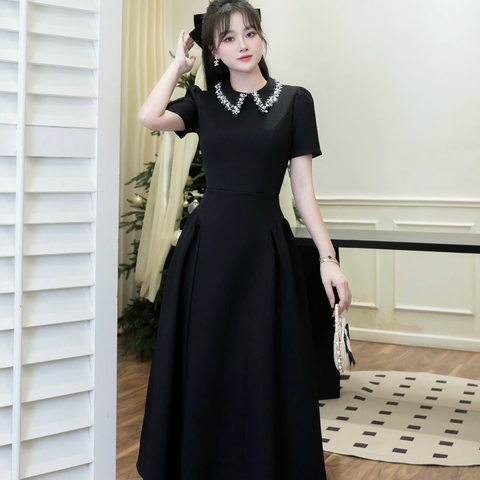 Đầm dạ cổ ngọc đính đá dáng dài cao cấp