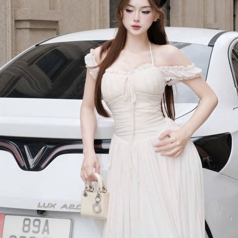 Đầm thiết kế trễ vai nơ ngực dáng dài