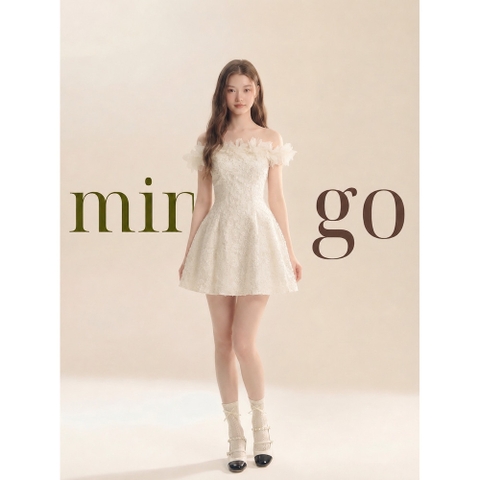 Đầm thiết kế trễ vai đính hoa dáng ngắn