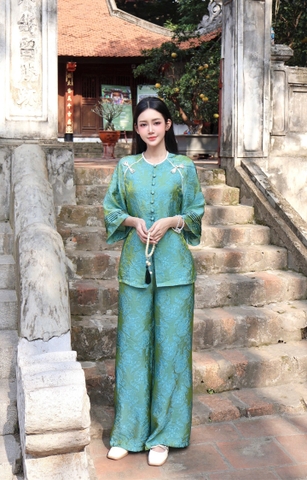 Lam tằm ánh cổ tròn cúc bọc nơ 2 bên vai