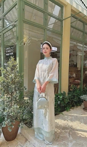 Áo dài voan tơ thêu xanh ngọc