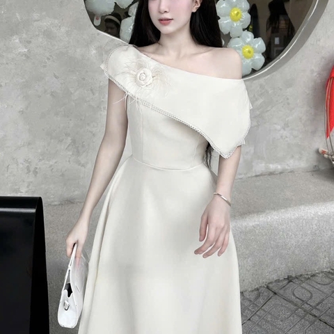 Đầm trễ vai dáng dài chữ A sang trọng