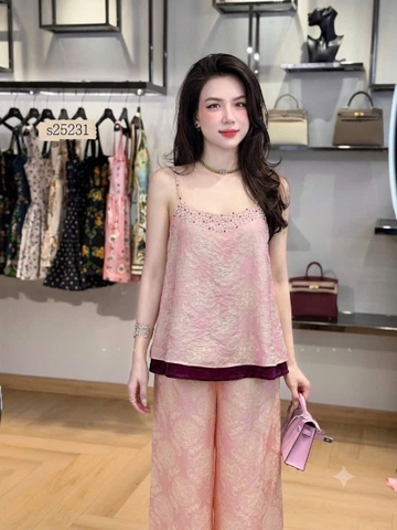 Set đồ lam kiểu 2 dây phối màu đính đá ngọc trai màu trước ngực