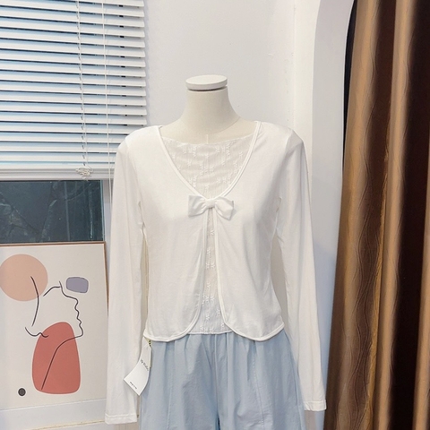 Áo kiểu phối ren nơ ngực tay dài