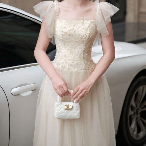 Đầm ren hoa dài tay sát 
nách đầm xòe phồng công chúa sang chảnh đi tiệc