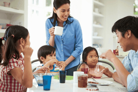 Có nên đánh đổi sức khỏe của trẻ em vì sự tiện lợi?