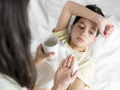 4 DẤU HIỆU CHO THẤY HỆ MIỄN DỊCH CỦA BÉ ĐANG SUY YẾU