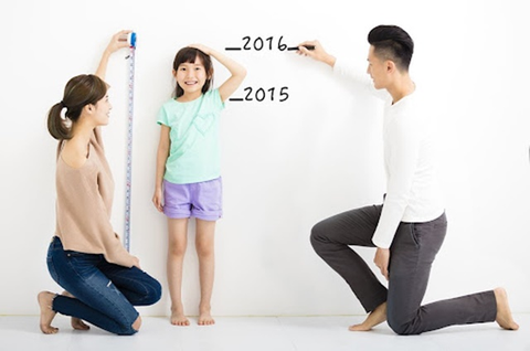 Sau một tháng, con bạn đã cao thêm bao nhiêu? Hướng dẫn cách đo chuẩn tại nhà