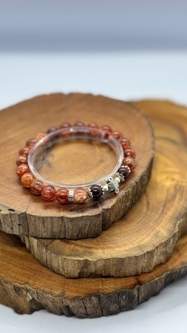 Vòng ưu linh đỏ 7.5mm mix tóc đỏ vip 6.5mm và charm bạc