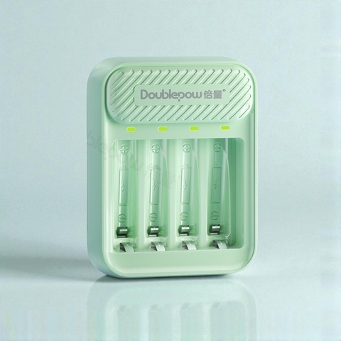 Bộ sạc Doublepow L164 1.5V 400Ah 4 chỗ