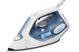 Bàn là hơi nước Electrolux 61NW