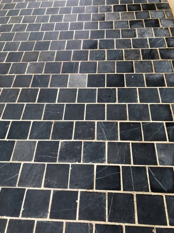 Đá cubic bazan cắt thô