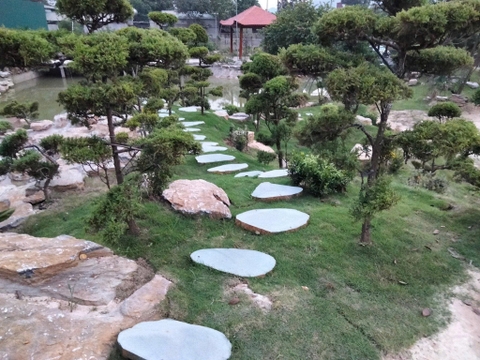 Đá lát sân vườn