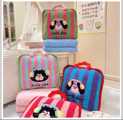 Bộ Chăn Mền Luck Day