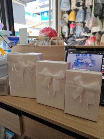 22.5x16x9.5cm Hộp Quà Cao Cấp