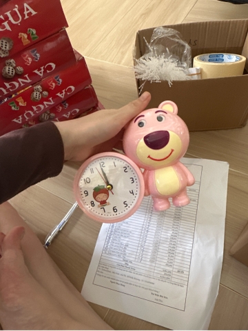 Đồng Hồ Gấu Dâu