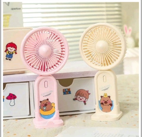 Quạt Capy Nghịch Nước