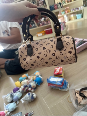 Túi Đeo CHARHP&KEJNT