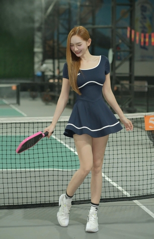 Belle - Navy