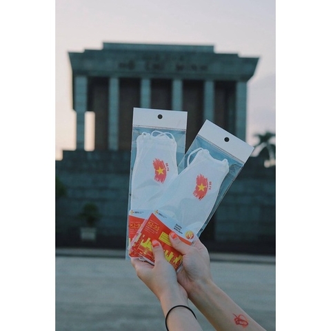 KHẨU TRANG KHÁNG KHUẨN HÀN QUỐC KJ95 BẢN GIỚI HẠN IN CỜ VIỆT NAM TIÊU CHUẨN KF94 (15 TÚI)