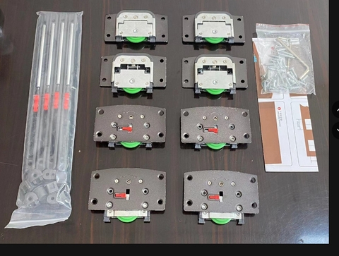 BÁNH XE CỬA LÙA GIẢM CHẤN