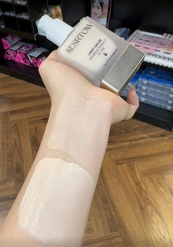 Kem nền KESRTOW light gauze wearing 30g - #1 sáng
