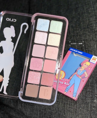 Phấn mắt CLIO toy story - #19 Independent bo peep
