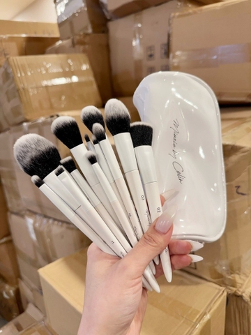 Bộ cọ trang điểm CELIN 12 cây + có túi (trắng)