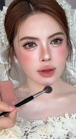 Má hồng MOON EYES color - #PE05