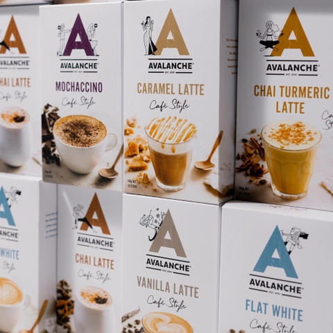 HỘP 10 GÓI CÀ PHÊ AVALANCHE Coffee Sticks, Caramel Latte/Cappuccino/Flat White/Mochaccino, 160g