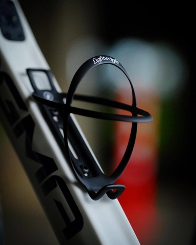 Gọng nước xe đạp CARBON LIGHT WEIGHT