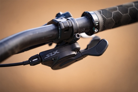 Tay Đề Líp SHIMANO SLX M7100 12S