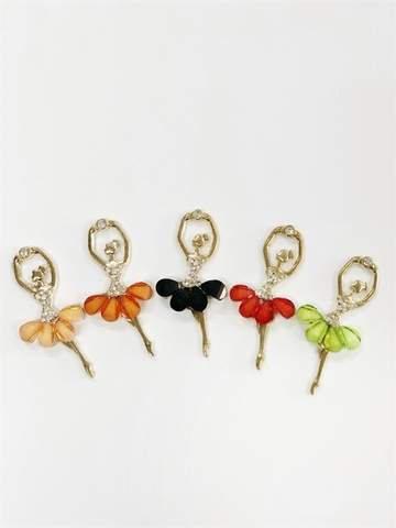 Mác Vũ Công trang trí