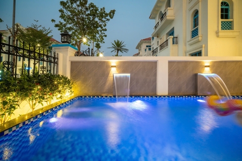 Villa Có Hồ Bơi Ở Hạ Long – Xu Hướng Nghỉ Dưỡng Cao Cấp 2025