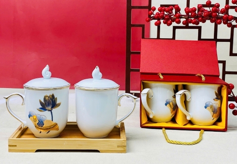 Cốc sứ mẫu đơn sen xanh khảm vàng