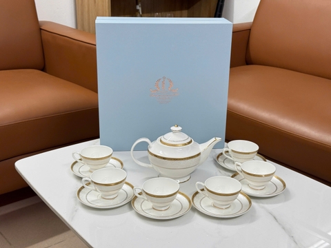 Bộ ấm chén nhập khẩu phong cách châu âu viền vàng